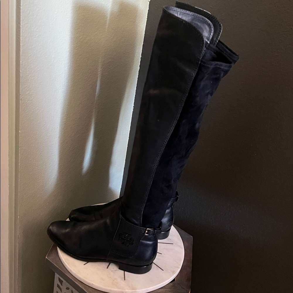 🛑 1 hour sale. Tory Burch, size 7.5, Black Over the Knee Boots
